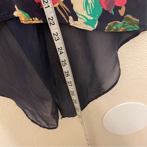 Anthropologie Maeve Floral 100% Silk Top open split back blouse semi sheer 6 - Picture 9 of 9